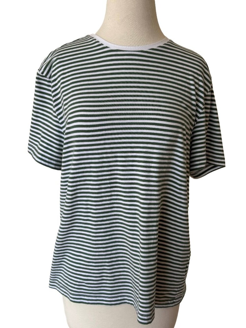 H&M Short Sleeve Designer Style Shirt Green And White Stripes Slim Fit L T Shirt
